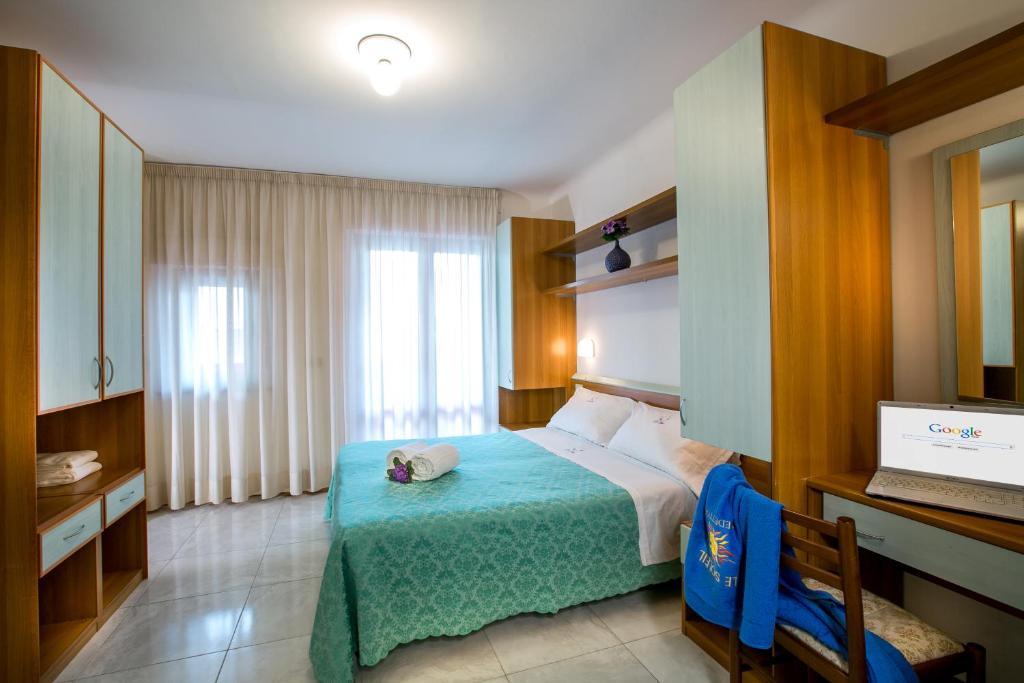 Hotel Le Soleil Сан-Бенедетто-дель-Тронто Екстер'єр фото